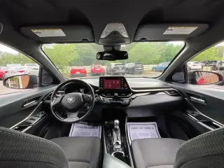 Toyota C-HR 2019 LE 4dr Crossover