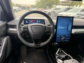 Ford Mustang Mach-E 2023 AWD GT 4dr SUV