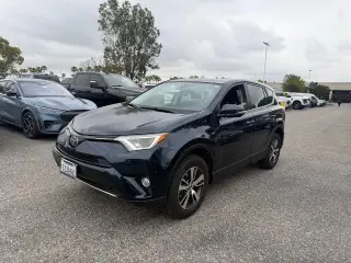 Toyota RAV4 2017 XLE 4dr SUV