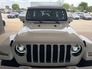 Jeep Wrangler Unlimited 2021 4x4 Sahara 4dr SUV