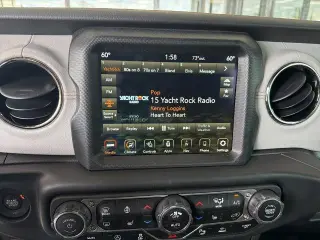 Jeep Wrangler Unlimited 2021 4x4 Sahara 4dr SUV