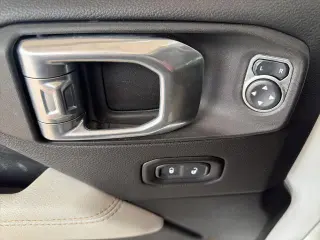 Jeep Wrangler Unlimited 2021 4x4 Sahara 4dr SUV