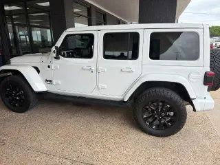 Jeep Wrangler Unlimited 2021 4x4 Sahara 4dr SUV