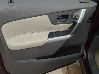 Ford Edge 2011 SE 4dr Crossover