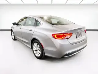 Chrysler 200 2015 C 4dr Sedan