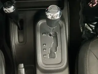 Jeep Wrangler Unlimited 2016 4x4 Sport 4dr SUV