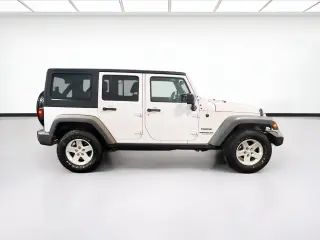 Jeep Wrangler Unlimited 2016 4x4 Sport 4dr SUV