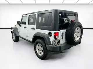 Jeep Wrangler Unlimited 2016 4x4 Sport 4dr SUV