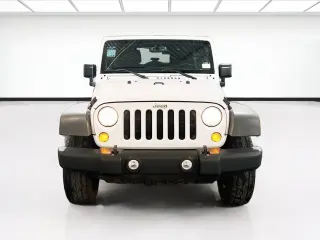 Jeep Wrangler Unlimited 2016 4x4 Sport 4dr SUV