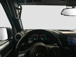 Jeep Wrangler Unlimited 2016 4x4 Sport 4dr SUV