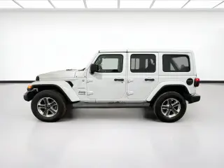 Jeep Wrangler Unlimited 2022 4x4 Sahara 4dr SUV