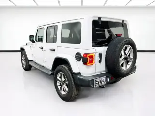 Jeep Wrangler Unlimited 2022 4x4 Sahara 4dr SUV