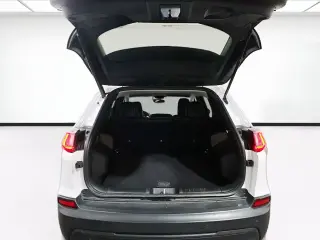 Jeep Cherokee 2023 4x4 Altitude Lux 4dr SUV