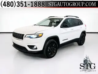 Jeep Cherokee 2023 4x4 Altitude Lux 4dr SUV