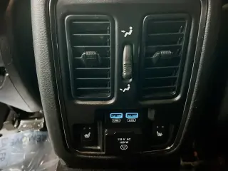 Jeep Grand Cherokee 2018 4x4 Overland 4dr SUV