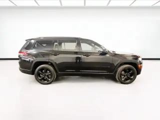 Jeep Grand Cherokee L 2022 4x2 Altitude 4dr SUV