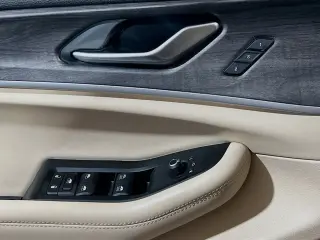 Jeep Grand Cherokee L 2021 4x2 Limited 4dr SUV