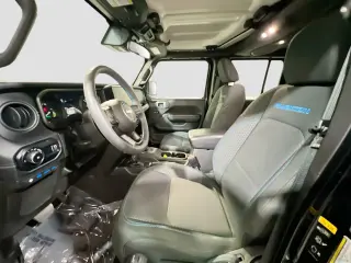 Jeep Wrangler 2024 4x4 Rubicon 4xe 4dr SUV