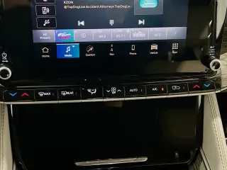 Jeep Wagoneer 2022 4x2 Series II 4dr SUV
