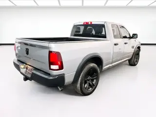 Ram 1500 Classic 2021 4x2 Warlock 4dr Quad Cab 6.3 ft. SB Pickup
