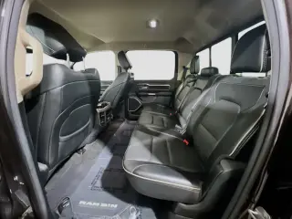 Ram 1500 2019 4x4 Laramie 4dr Crew Cab 5.6 ft. SB Pickup