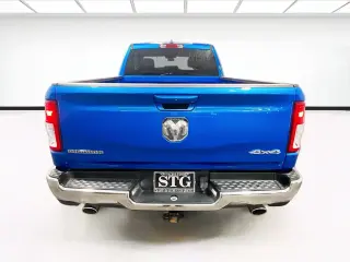 Ram 1500 2022 4x4 Big Horn 4dr Quad Cab 6.4 ft. SB Pickup