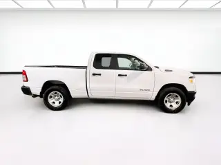 Ram 1500 2021 4x4 Tradesman 4dr Quad Cab 6.4 ft. SB Pickup