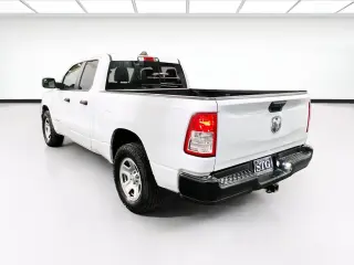 Ram 1500 2021 4x4 Tradesman 4dr Quad Cab 6.4 ft. SB Pickup