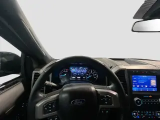 Ford Expedition 2021 4x4 XLT 4dr SUV