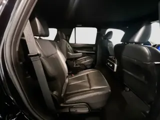 Ford Expedition 2021 4x4 XLT 4dr SUV