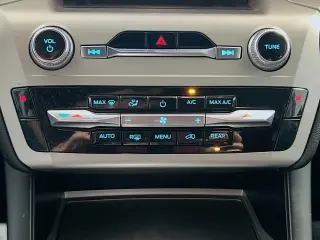 Ford Explorer 2022 XLT 4dr SUV