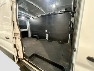 Ford Transit 2020 250 3dr SWB Medium Roof Cargo Van