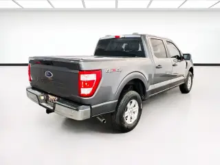 Ford F-150 2022 4x4 XL 4dr SuperCrew 5.5 ft. SB