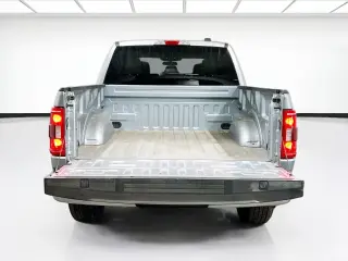 Ford F-150 2023 4x4 XLT 4dr SuperCrew 5.5 ft. SB