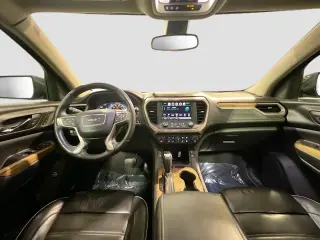 GMC Acadia 2017 Denali 4dr SUV