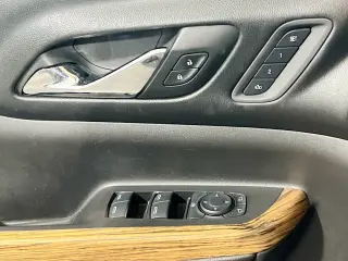GMC Acadia 2017 Denali 4dr SUV