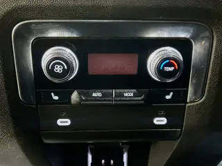 GMC Yukon XL 2023 4x4 SLT 4dr SUV
