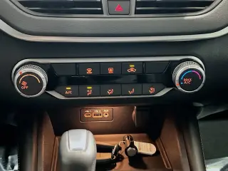 Nissan Altima 2022 2.5 SR 4dr Sedan