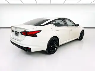 Nissan Altima 2023 2.5 SR 4dr Sedan