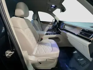 Volkswagen Atlas 2025 SE 4dr SUV