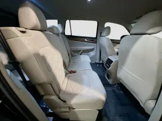 Volkswagen Atlas 2025 SE 4dr SUV