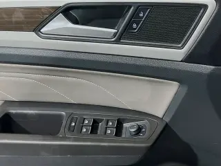 Volkswagen Atlas 2023 V6 SE 4dr SUV w/Technology