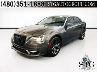 Chrysler 300 2021 Touring L 4dr Sedan