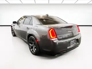 Chrysler 300 2021 Touring L 4dr Sedan