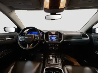Chrysler 300 2021 Touring L 4dr Sedan