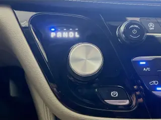 Chrysler Pacifica 2021 AWD Limited 4dr Mini-Van