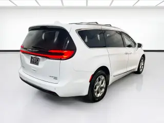 Chrysler Pacifica 2021 AWD Limited 4dr Mini-Van