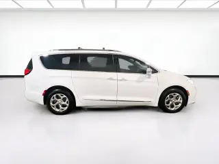 Chrysler Pacifica 2021 AWD Limited 4dr Mini-Van