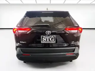 Toyota RAV4 2023 AWD LE 4dr SUV