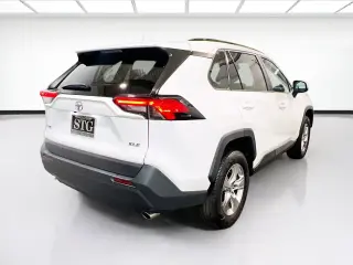 Toyota RAV4 2023 XLE 4dr SUV